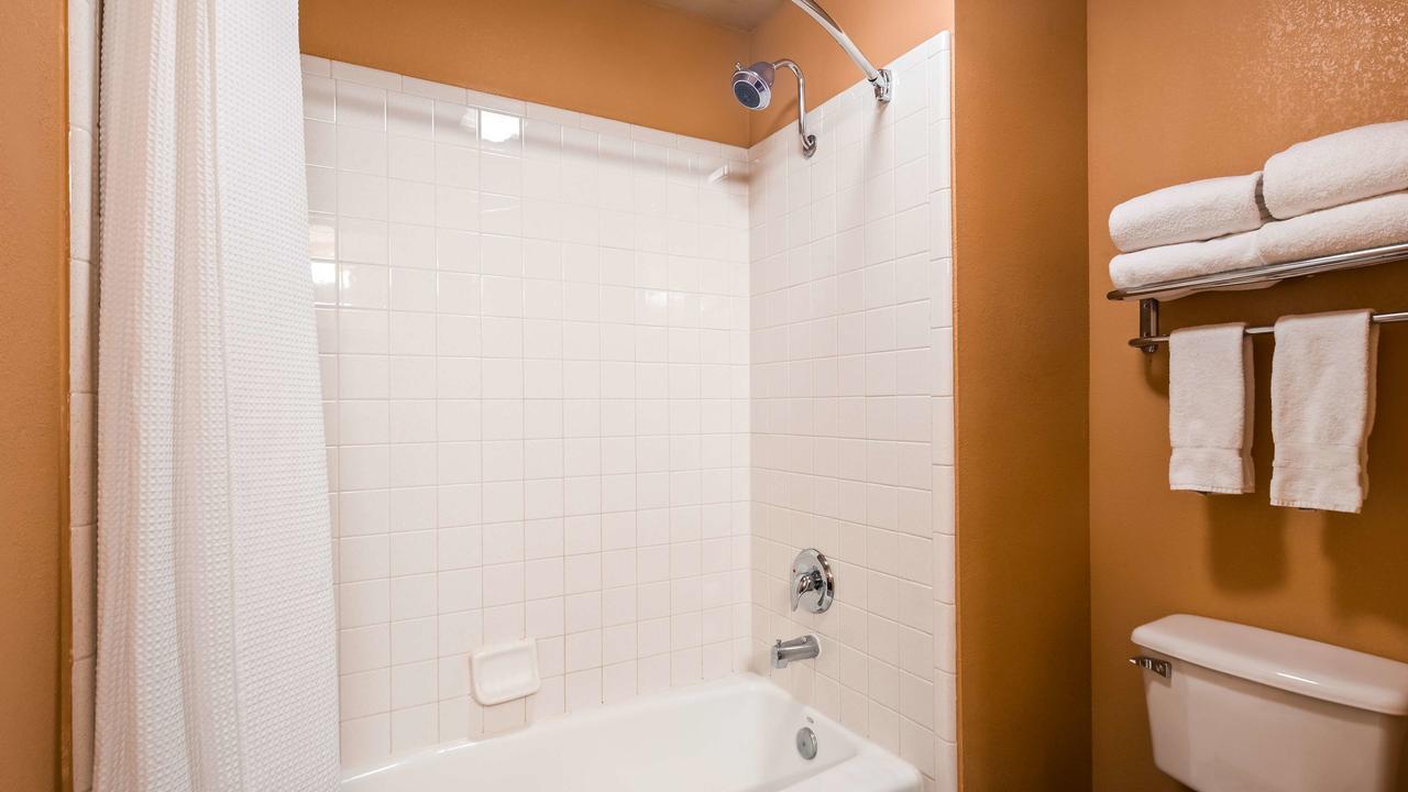 Best Western Orchard Inn Ukiah Esterno foto